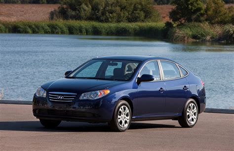 2010 Hyundai Elantra Blue - HD Pictures @ carsinvasion.com