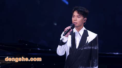 李克勤 弦续 港乐演唱会 Hacken Lee X HK Phil Concert 2023香港红馆演唱会 63 4G 双碟 1080P高清蓝