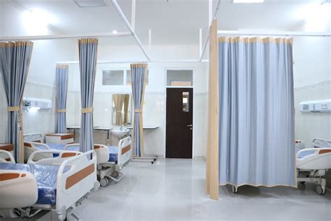 A Hospital Ward · Free Stock Photo