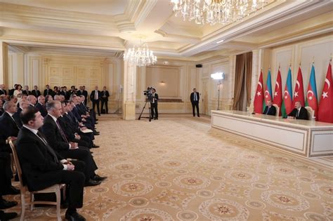 Azerbaijani Turkish Presidents Make Press Statements [update]