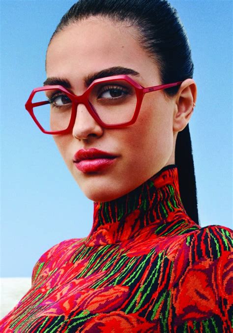 Olhar em cores por dentro da nova coleção de eyewear da Pucci Marcas