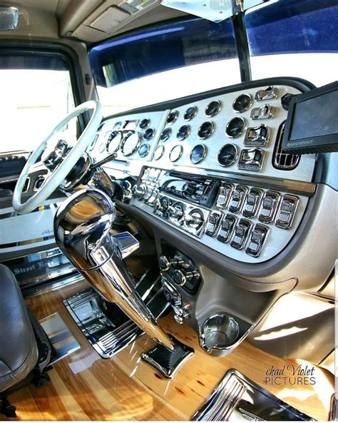 Pin by Diego Rodrigues on hot Rod | Truck interior, Big trucks, Custom ...