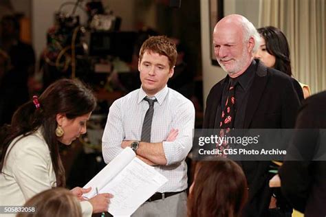 James Burrows Friends Photos and Premium High Res Pictures - Getty Images