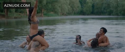 LAURA PASSANITI Nude AZNude