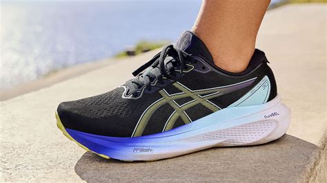 Asics Lancia Le Nuove Gel Kayano 30 Scarpe Da Running Stabile Dal