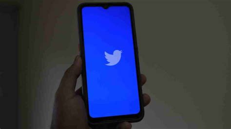 Twitter se cae reportan fallas al iniciar sesión y en versión web