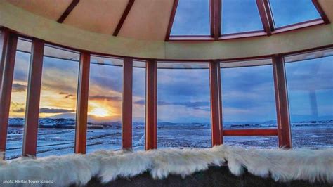 Glass Igloo Iceland | Glass-Igloos.com | Glass igloo iceland, Northern ...