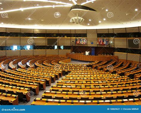 European Parliament Brussels Editorial Photo - Image of entrance ...