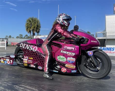 Angie Smith Striving for Top 2 NHRA Finish in 2023 – Drag Bike News