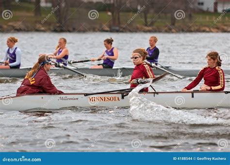 Mn Women S Rowing Team Vs St Thomas Editorial Stock Image Image Of