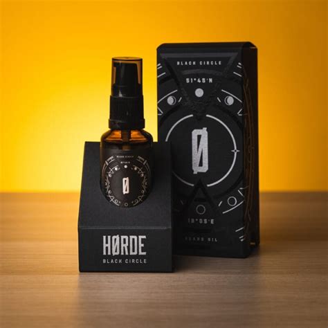 Horde Black Circle olejek do brody o zapachu skóry i malin 30 ml