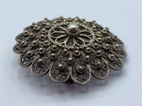 Antique S Silver Filigree Cannetille Design Round Brooch