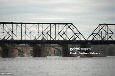 Economy Of Pennsylvania Photos and Premium High Res Pictures - Getty Images