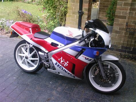 1989 HONDA VFR 400 | Picture 2279975