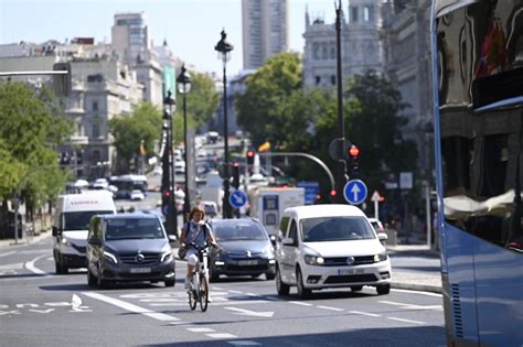 Galer A Madridiario As Luce La Calle Alcal Tras Las Obras Imagen