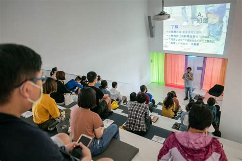 屏東總圖復辦講座 職人分享打造夢想人生 疫後 圖書館 大紀元