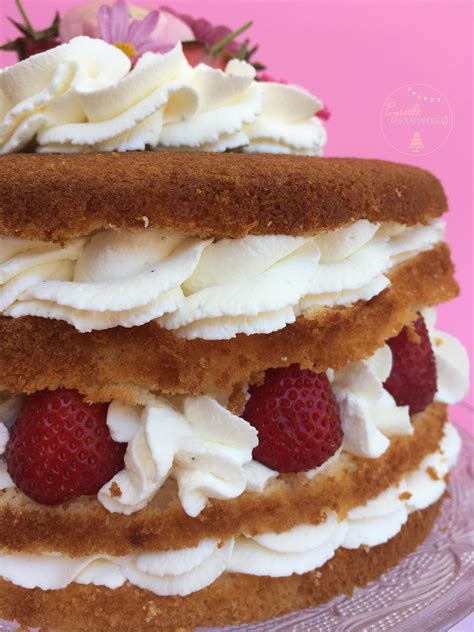 Naked Chiffon Cake Fraise Rhubarbe Vanille Cyrielle Gourmandise