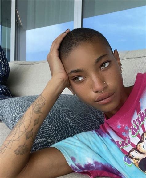 Pin By Lila Frog On Hair Natural Diva Shaved Head Women Willow Smith