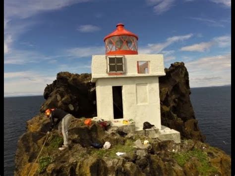 Þrídrangar lighthouse, what helipad! - Wishlist - Microsoft Flight ...