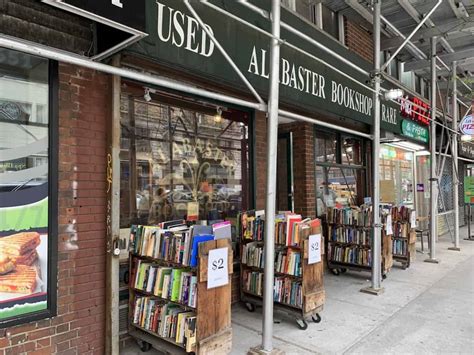 16 LOVELY Bookstores in Manhattan to Visit | Best NYC Bookstores