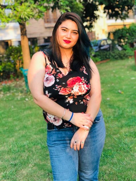 Shweta Pandita Aka Dimplee Gurl Nude Viral Video Indian Viral Mms