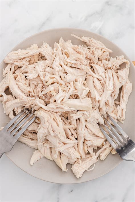 How Long To Boil Chicken Breasts To Shred The Dinner Bite