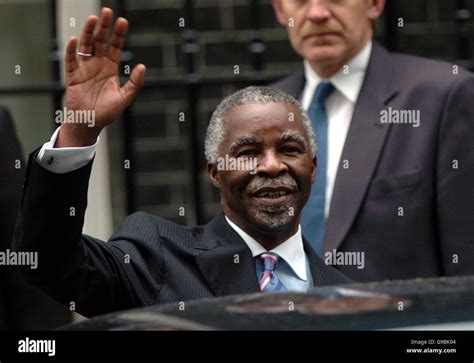 South African President Thabo Mbeki Leaves Downing Street Hi Res Stock