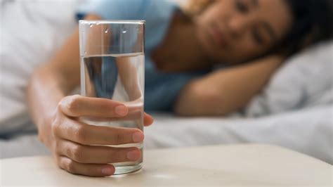 Los Beneficios De Beber Agua Al Despertar Es Realmente Bueno Para Ti