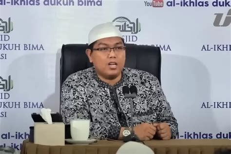 Khutbah Idul Fitri Ustadz Firanda Andirja Menyambung Tali Silaturrahmi