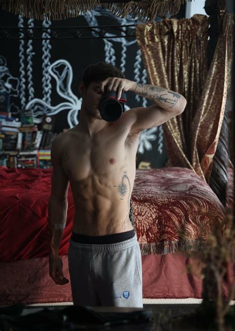 Hot Celeb Guys On Twitter Rt Hot Guy Celebs Oh Dylan