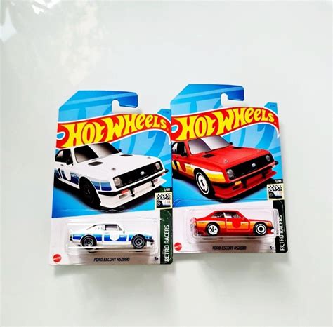 Hot Wheels Ford Escort RS2000 Red White Hotwheels Retro Racers