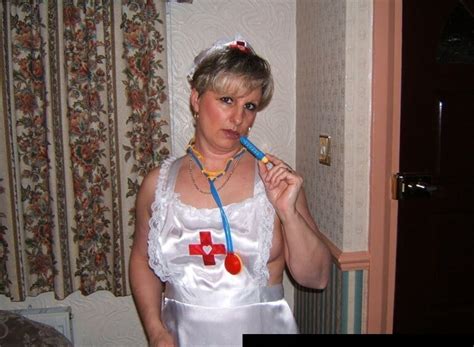 Amateur Mature Milf Short Hair 022 021 30369506722 O 1600x1200 Porn Pic