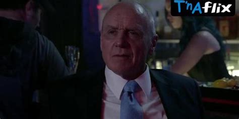 Xian Bass Nude Scene In Graves Tnaflix