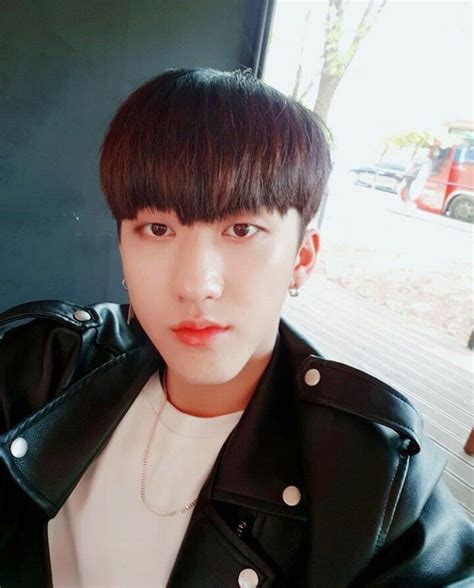 Baby Changbin Felix, Bad Puns, Musical Group, Ji Sung, Fan Fiction, Lee ...