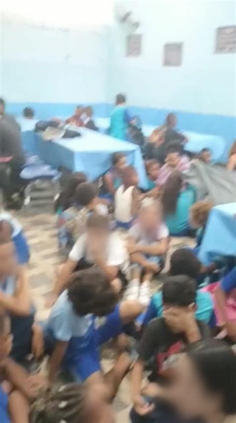 Após Confronto Quase 2 Mil Estudantes Ficam Sem Aula No Complexo Do