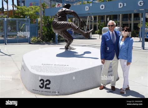 Los Angeles United States 18th June 2022 Former Brooklyn And Los Angeles Dodgers Pitcher