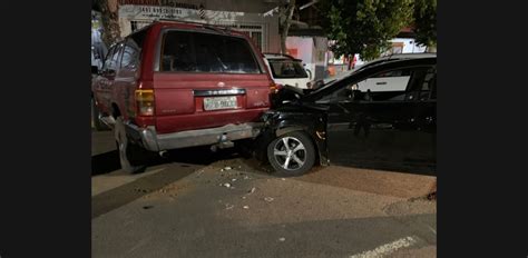 Homem Sinais De Embriaguez Fica Ferido Ao Colidir Ve Culo Em Carros