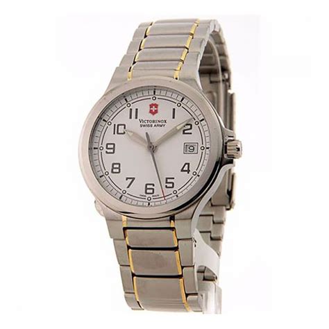 Victorinox Swiss Army 241278cb Peak Two Tone White Dial Bracelet Watch Hunter Watch