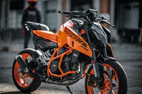 KTM Duke 390 - EICMA