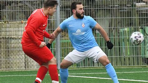 Fußball Kreisliga Stuttgart Staffel 2 Hitziges Duell der Neulinge