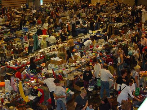 Hallen Nachtflohmarkt Im Karlsfelder B Rgerhaus Gemeinde