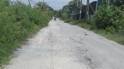 2 000 Penduduk Di Tiga Kampung Guna Jalan Rosak Utusan Malaysia