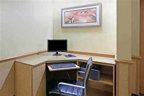 La Quinta Inn & Suites by Wyndham Houston Galleria Area | Houston, TX Hotels