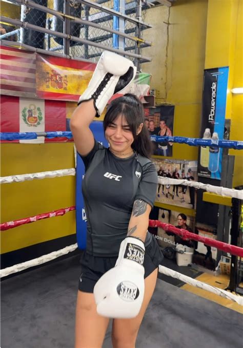Milica Erome: Boxeo y Controversias en la Velada del Año | TikTok