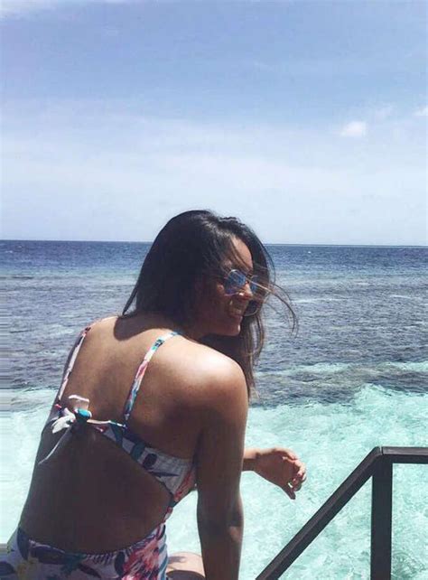 Hot Sexy Dipika Pallikal Bikini Pics