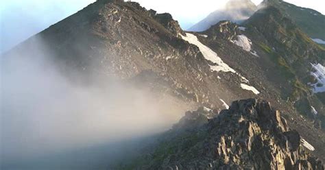 Condensation Of Moist Air On Top Of The Mountain Por Pro Stock En