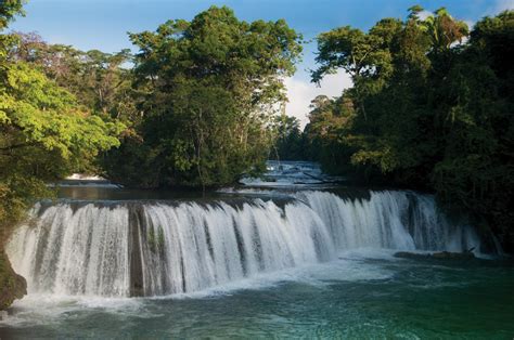 Las Conchas Waterfalls, Guatemala – Revue Magazine