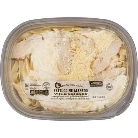 Save On Giant Freshly Made Meal Fettuccini Alfredo With Chicken Order