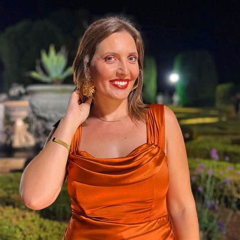 Ticiana Xavier arrasa muito mais magra e com novo visual