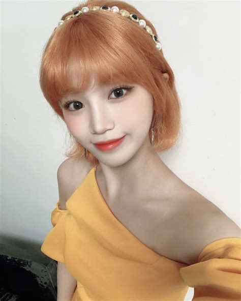 Pin On Kim Chaewon Izone